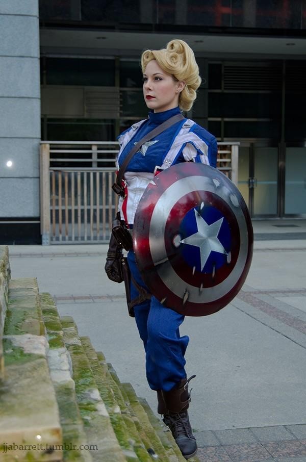 Christine Captain America Cosplay